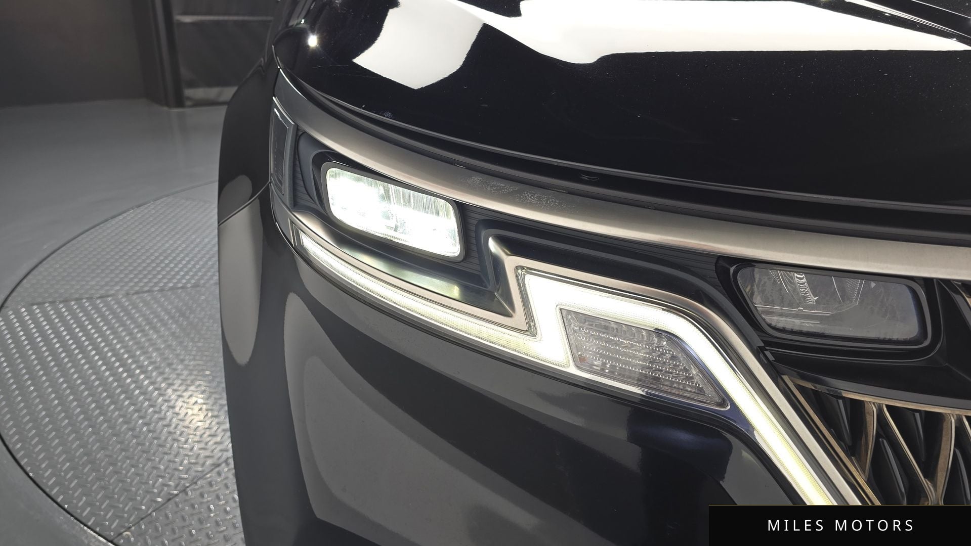 Kia Carnival 2023 — миниатюра 8