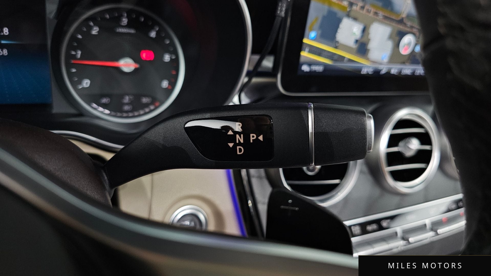 Mercedes-Benz C-Class W205 2019 — миниатюра 12