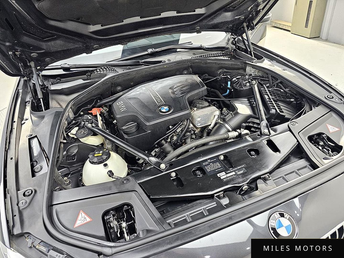 BMW 5 Series (F10) 2015 — миниатюра 6