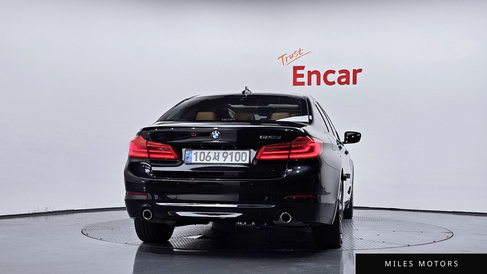 BMW 5 Series (G30) 2018 — миниатюра 4
