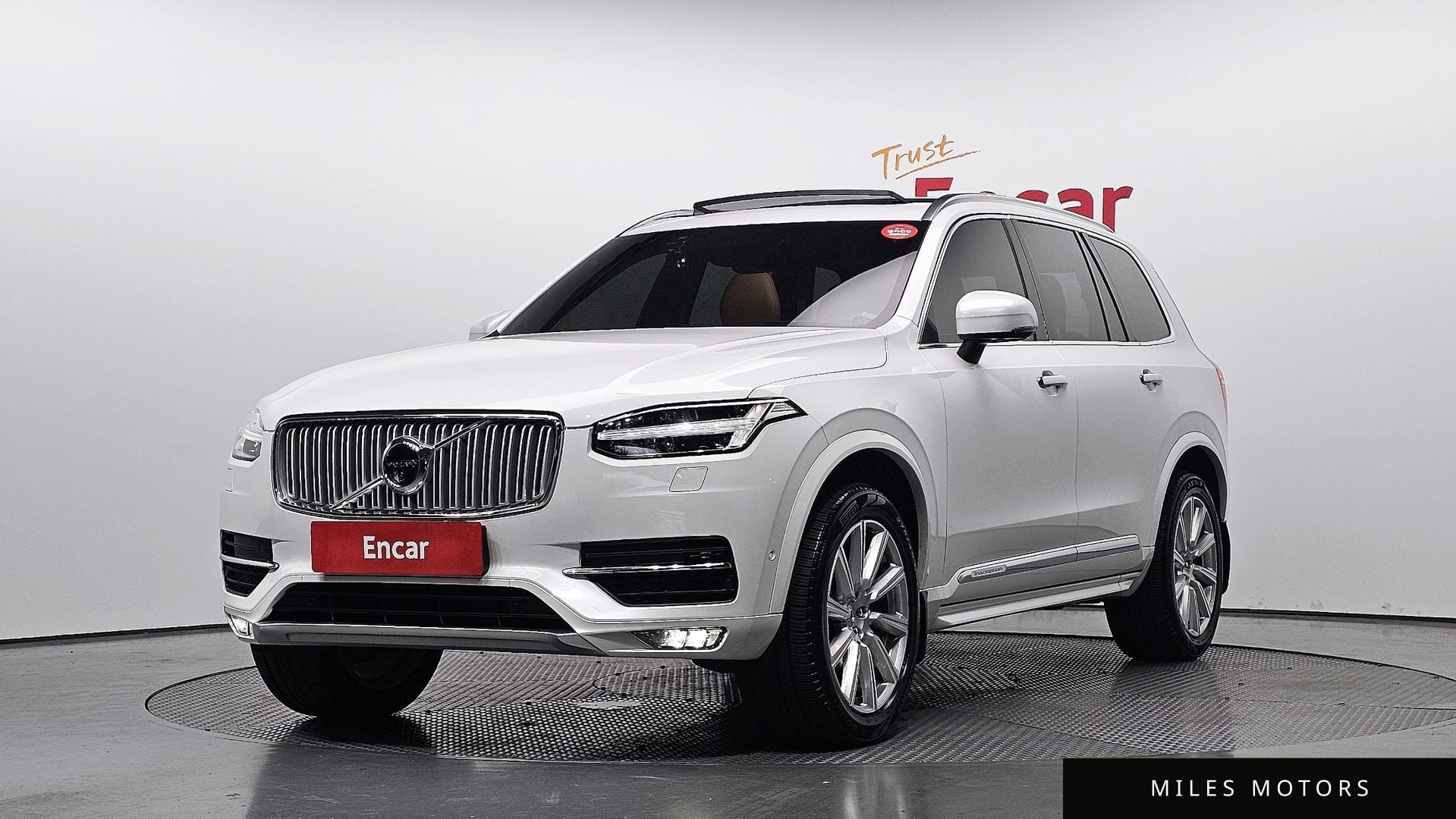 Volvo XC90 2018 — фото 1 из 12