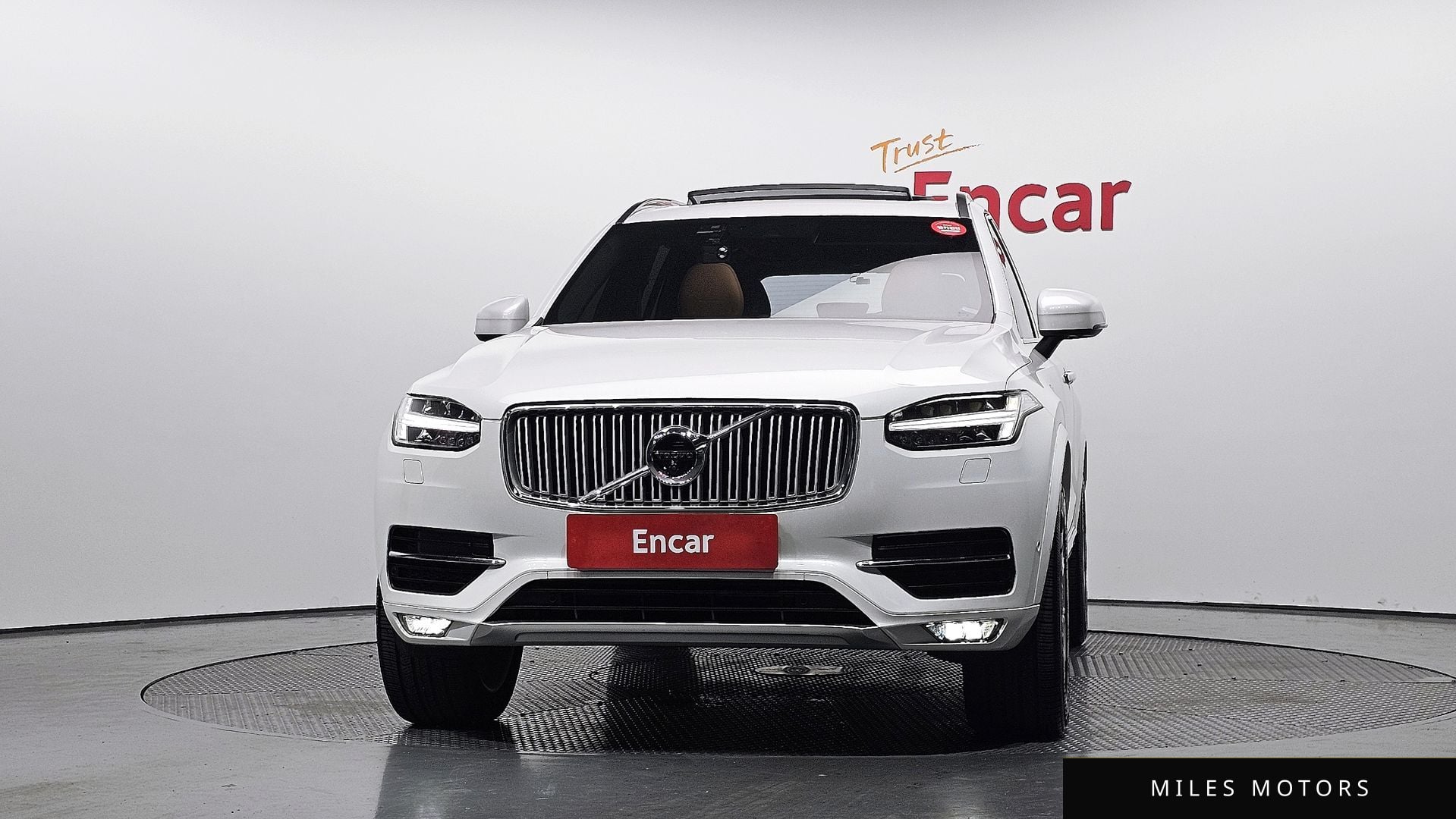 Volvo XC90 2018 — миниатюра 3