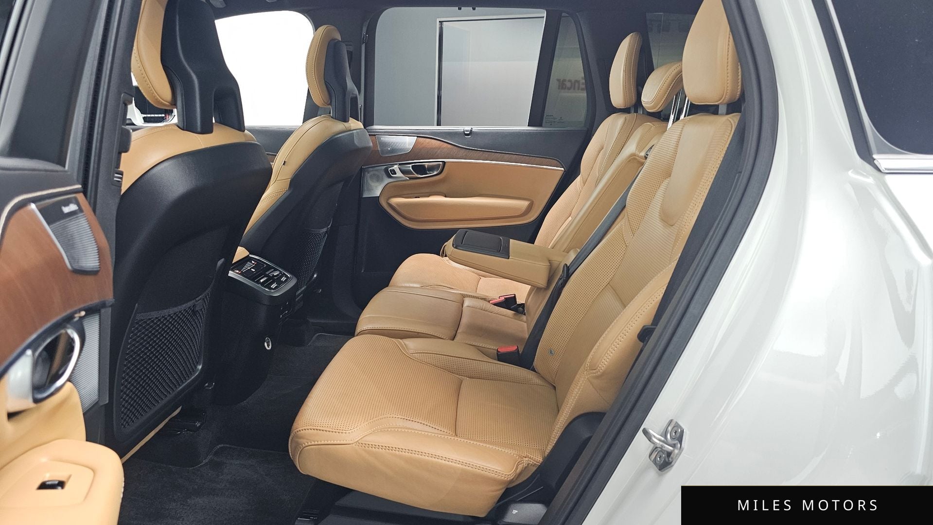Volvo XC90 2018 — миниатюра 11