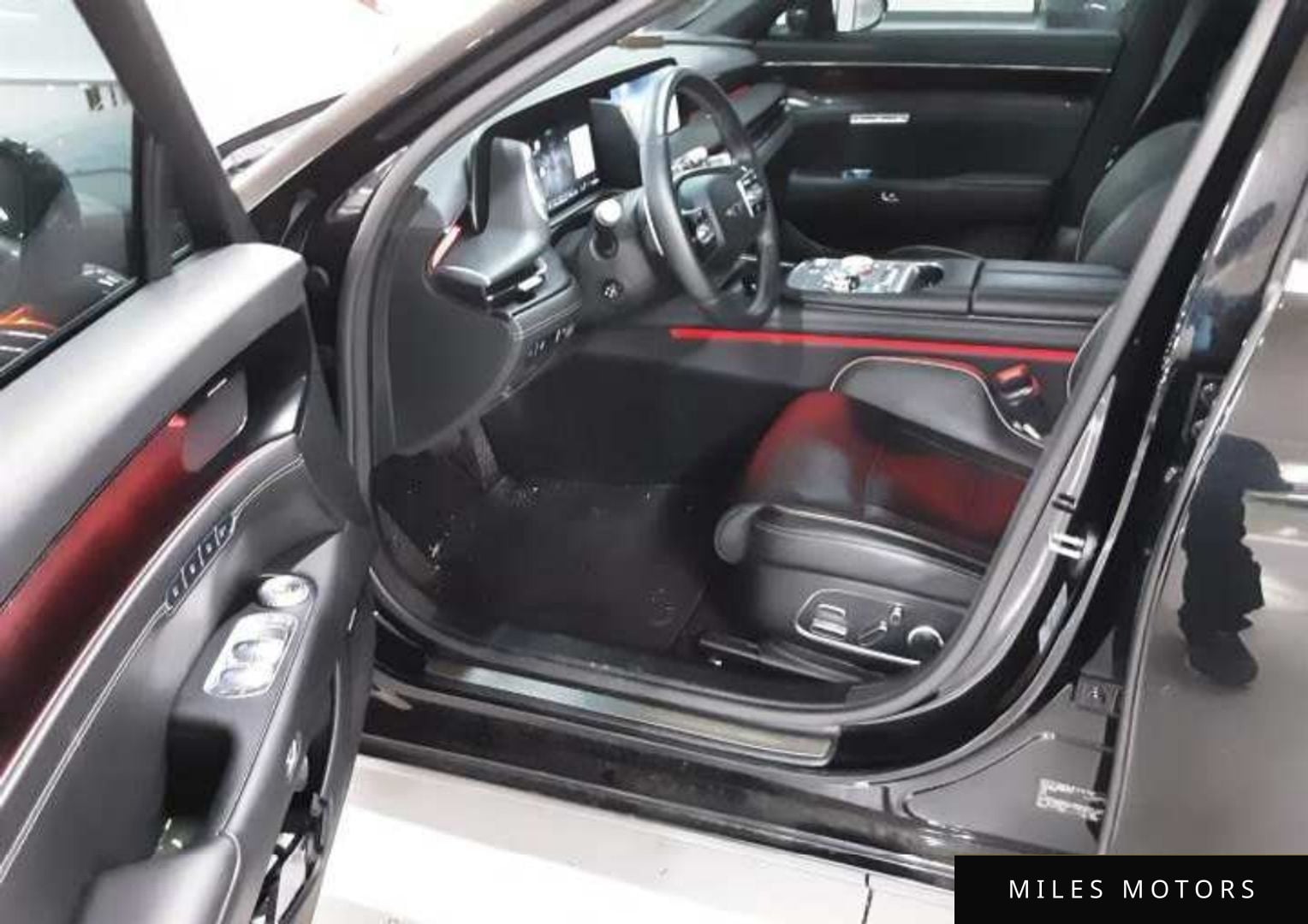 Genesis G90 (RS4) 2023 — миниатюра 4