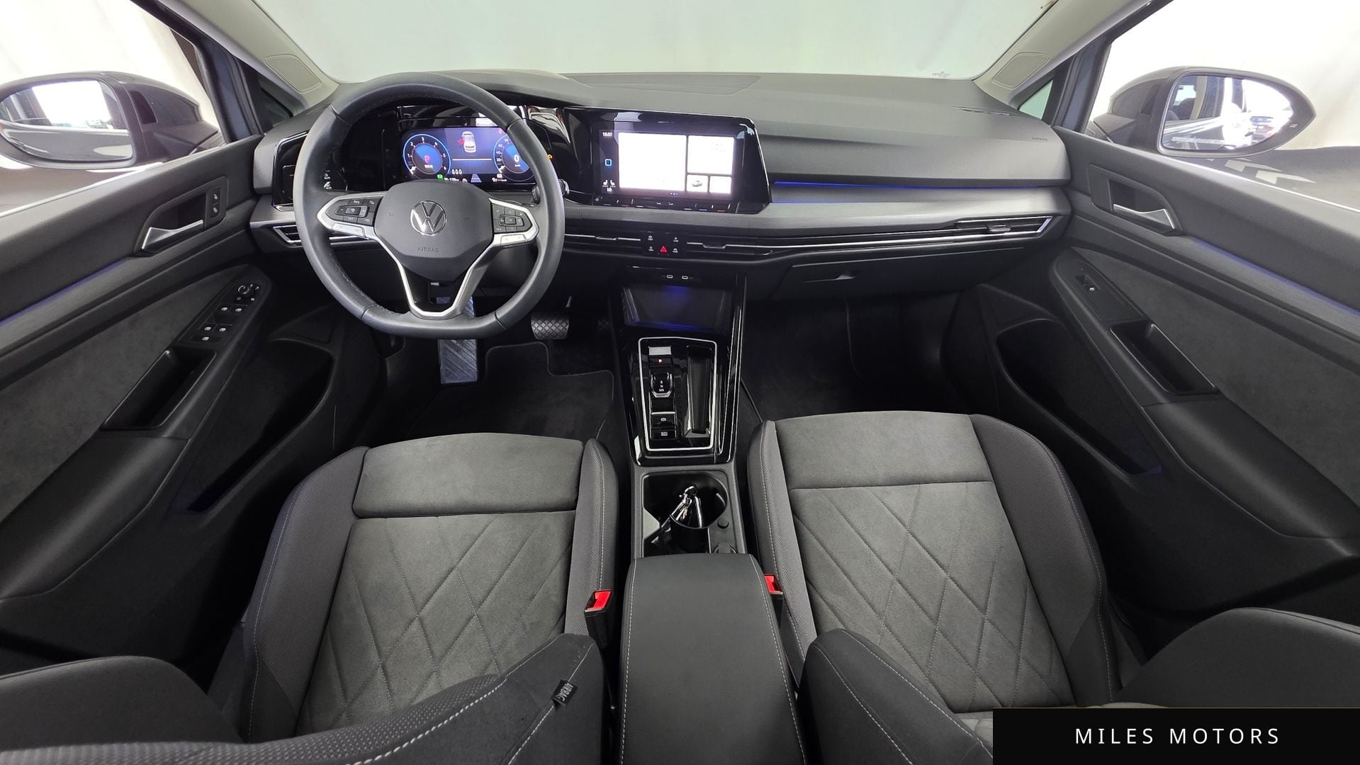 Volkswagen Golf 2024 — миниатюра 7