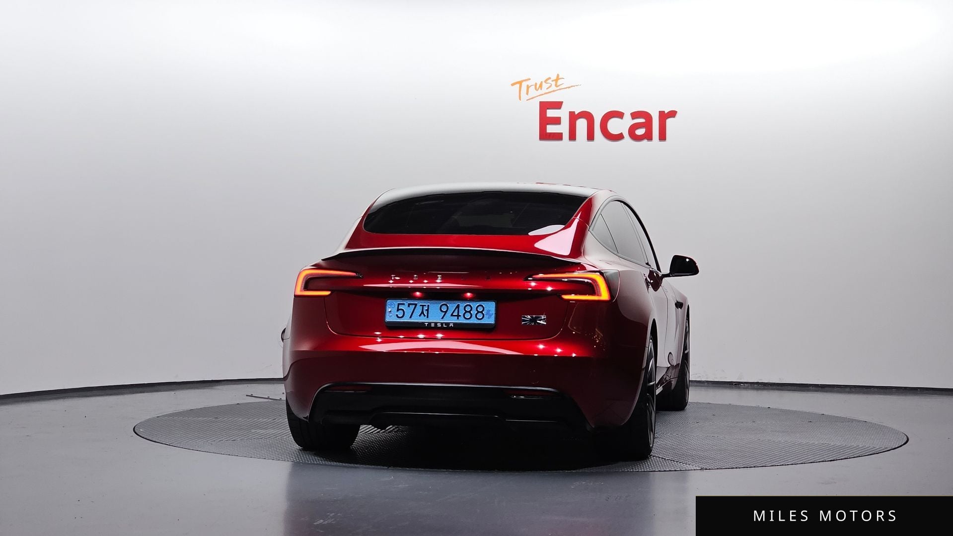 Tesla Model 3 2024 — миниатюра 4
