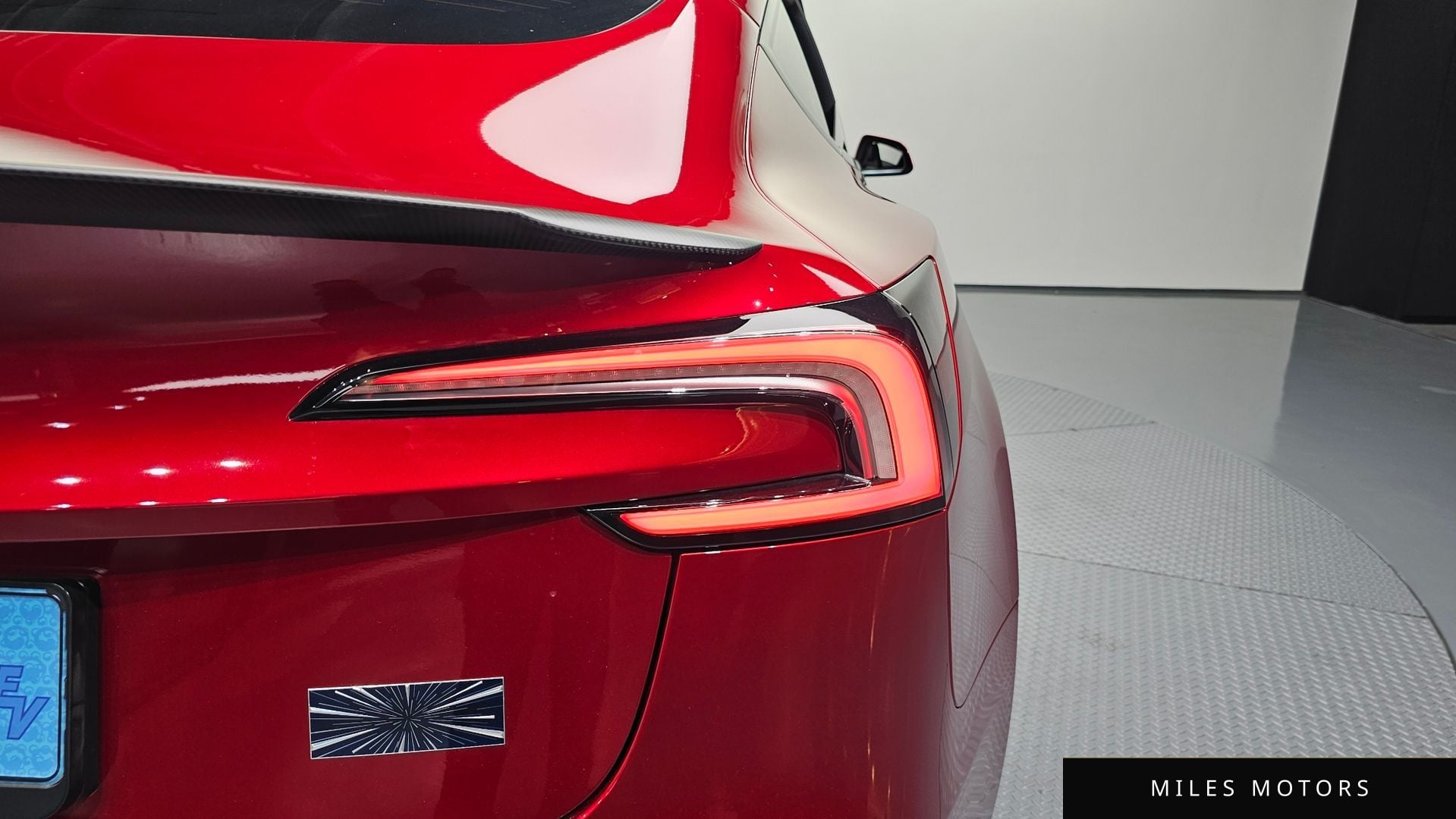 Tesla Model 3 2024 — миниатюра 9