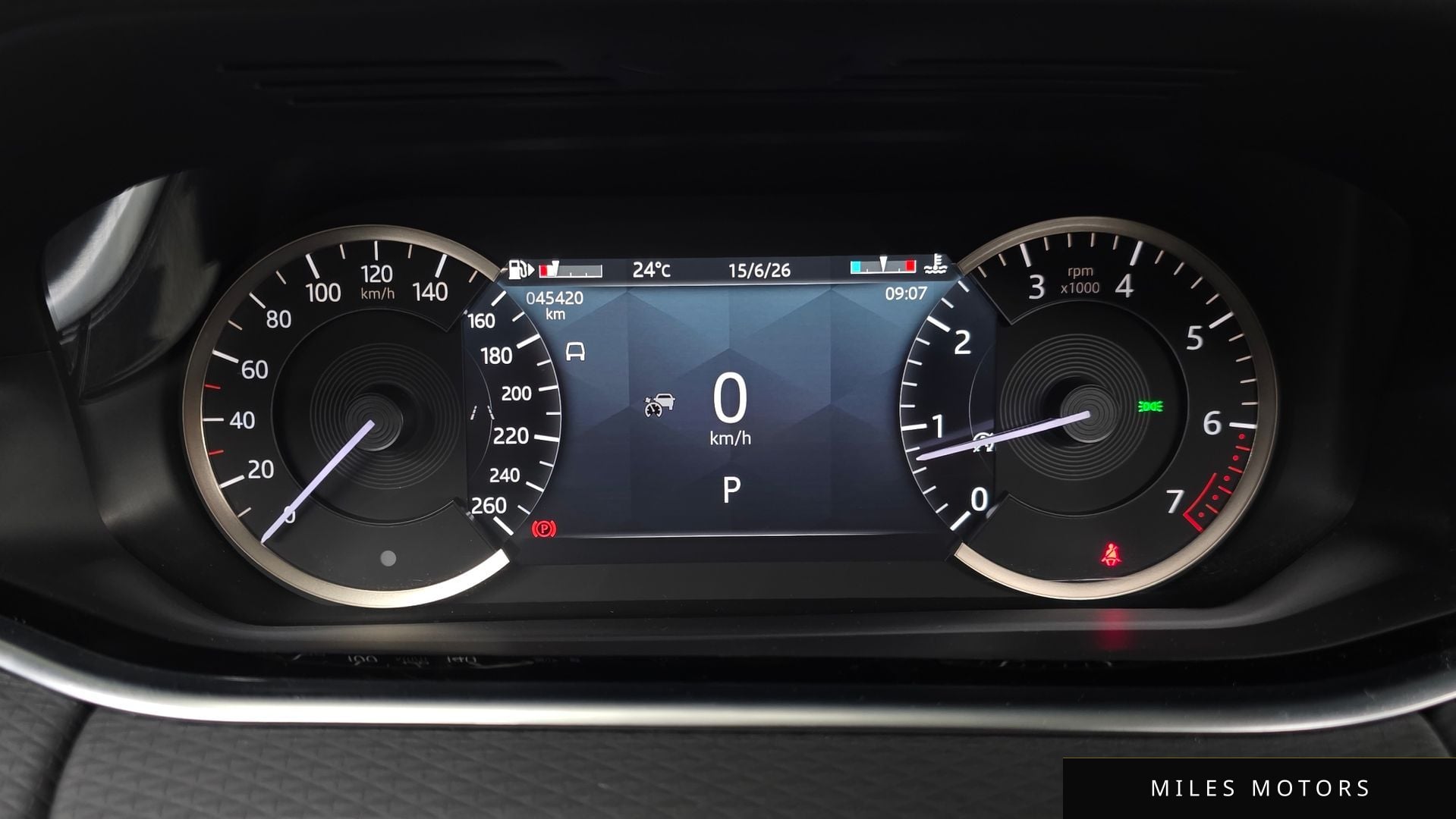 Land Rover Range Rover Evoque 2023 — миниатюра 10