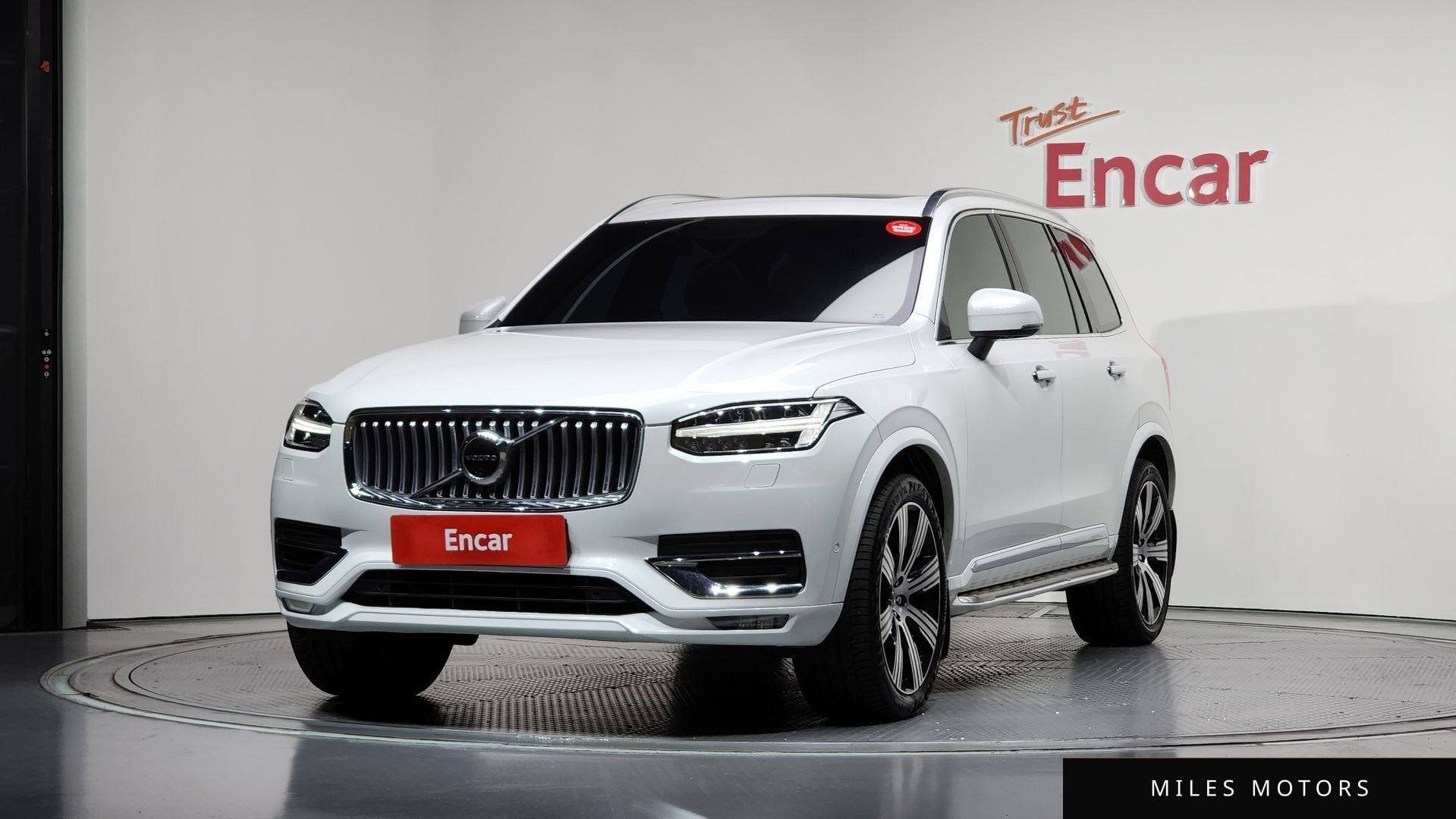 Volvo XC90 2021 — фото 1 из 12