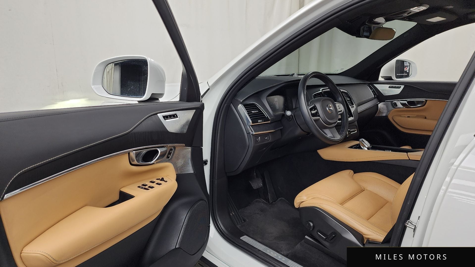 Volvo XC90 2021 — миниатюра 10