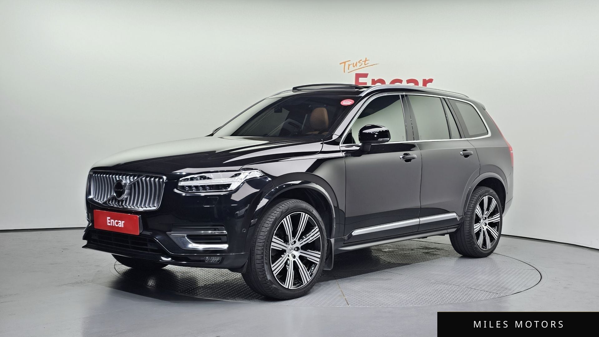 Volvo XC90 2021 — фото 1 из 12