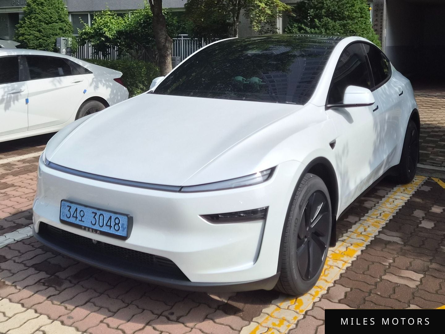 Tesla Model Y 2026 — миниатюра 4