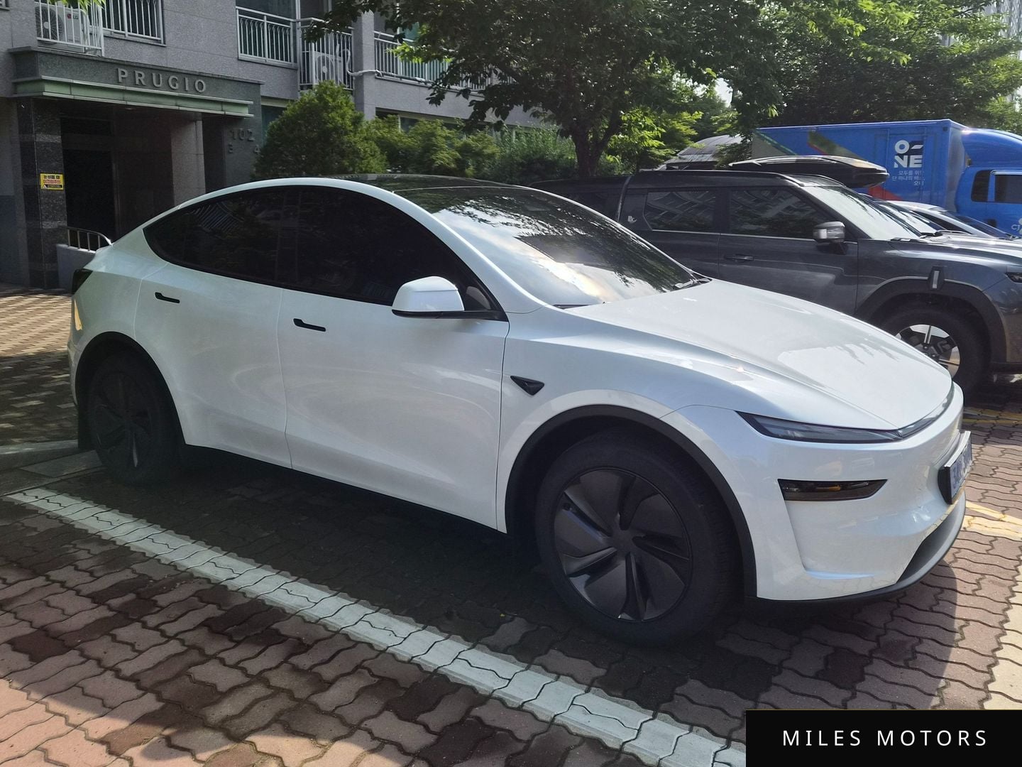Tesla Model Y 2026 — миниатюра 6