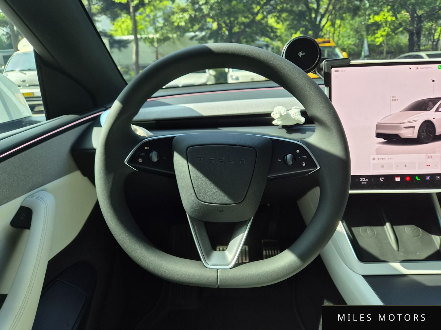 Tesla Model Y 2026 — миниатюра 9