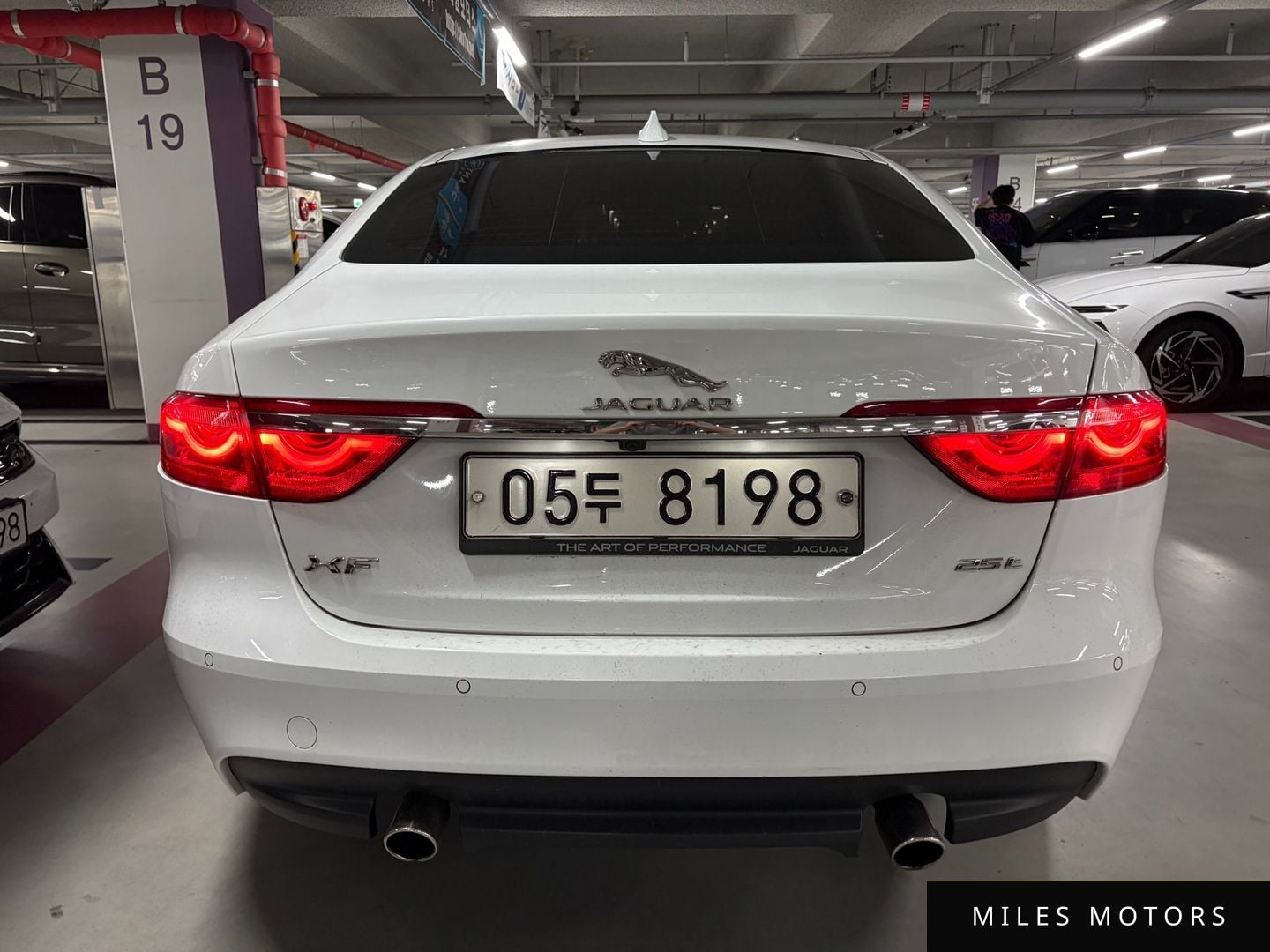 Jaguar XF (X260) 2016 — миниатюра 2