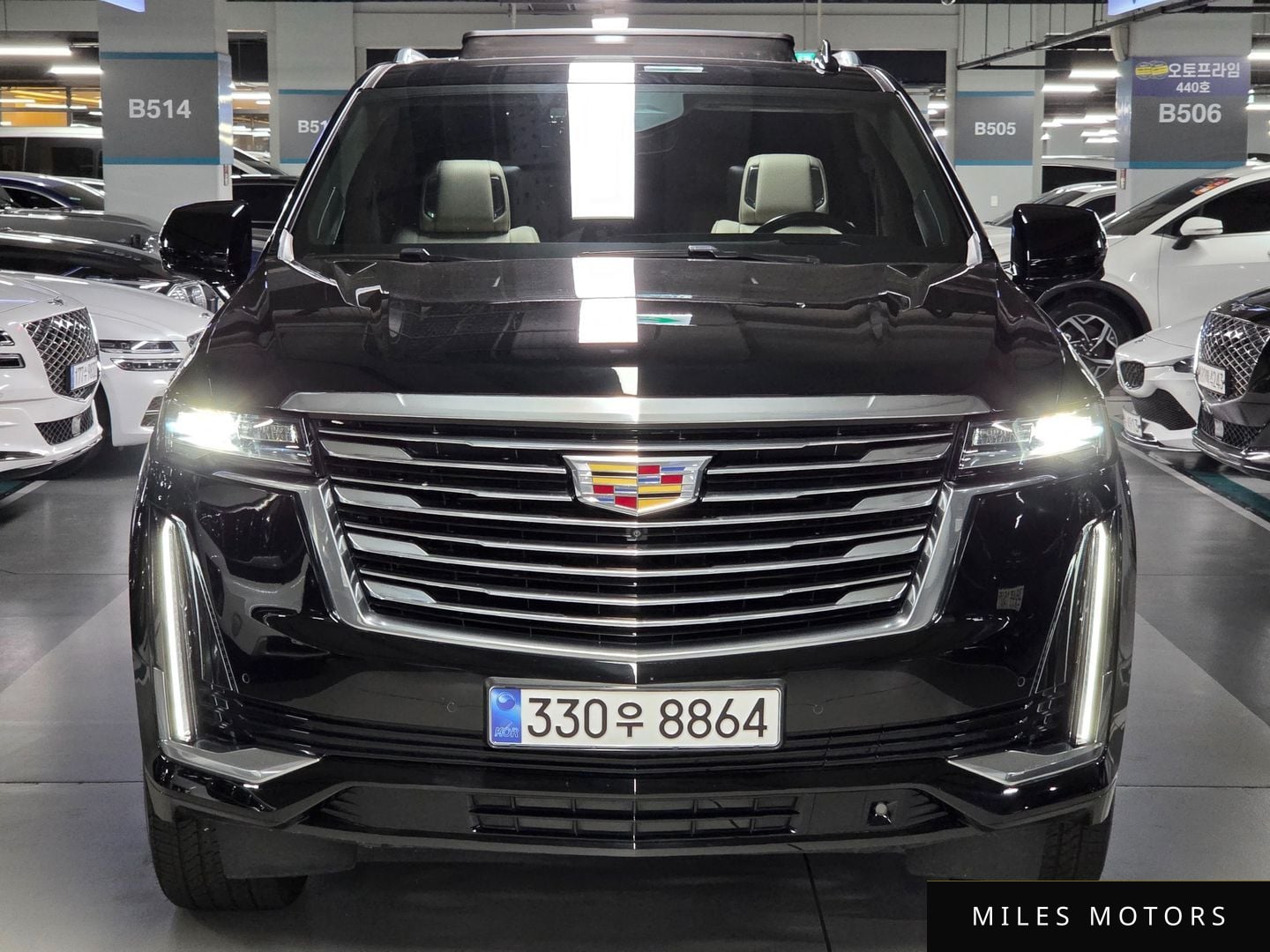 Cadillac Escalade 2023 — миниатюра 4