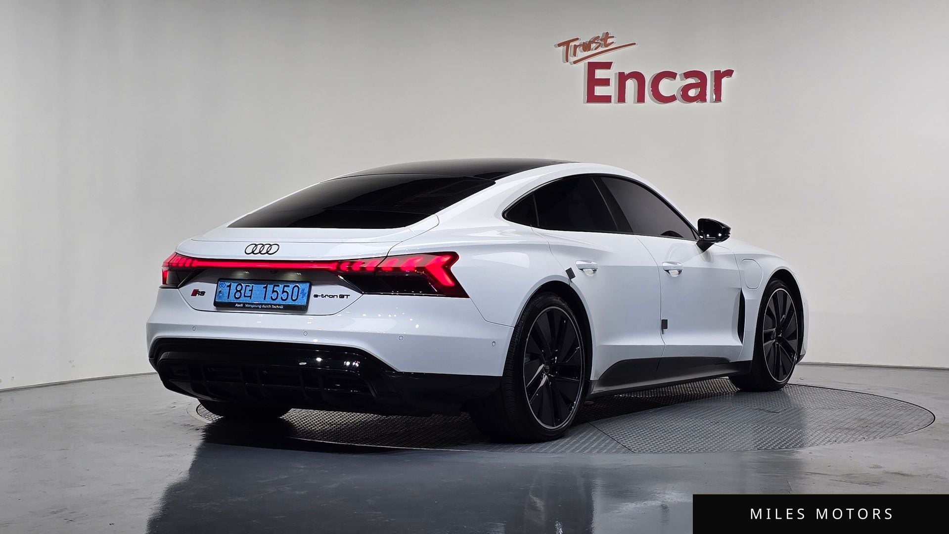 Audi e-tron GT 2022 — миниатюра 2