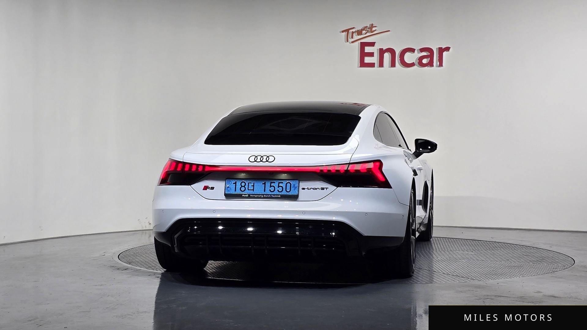 Audi e-tron GT 2022 — миниатюра 4