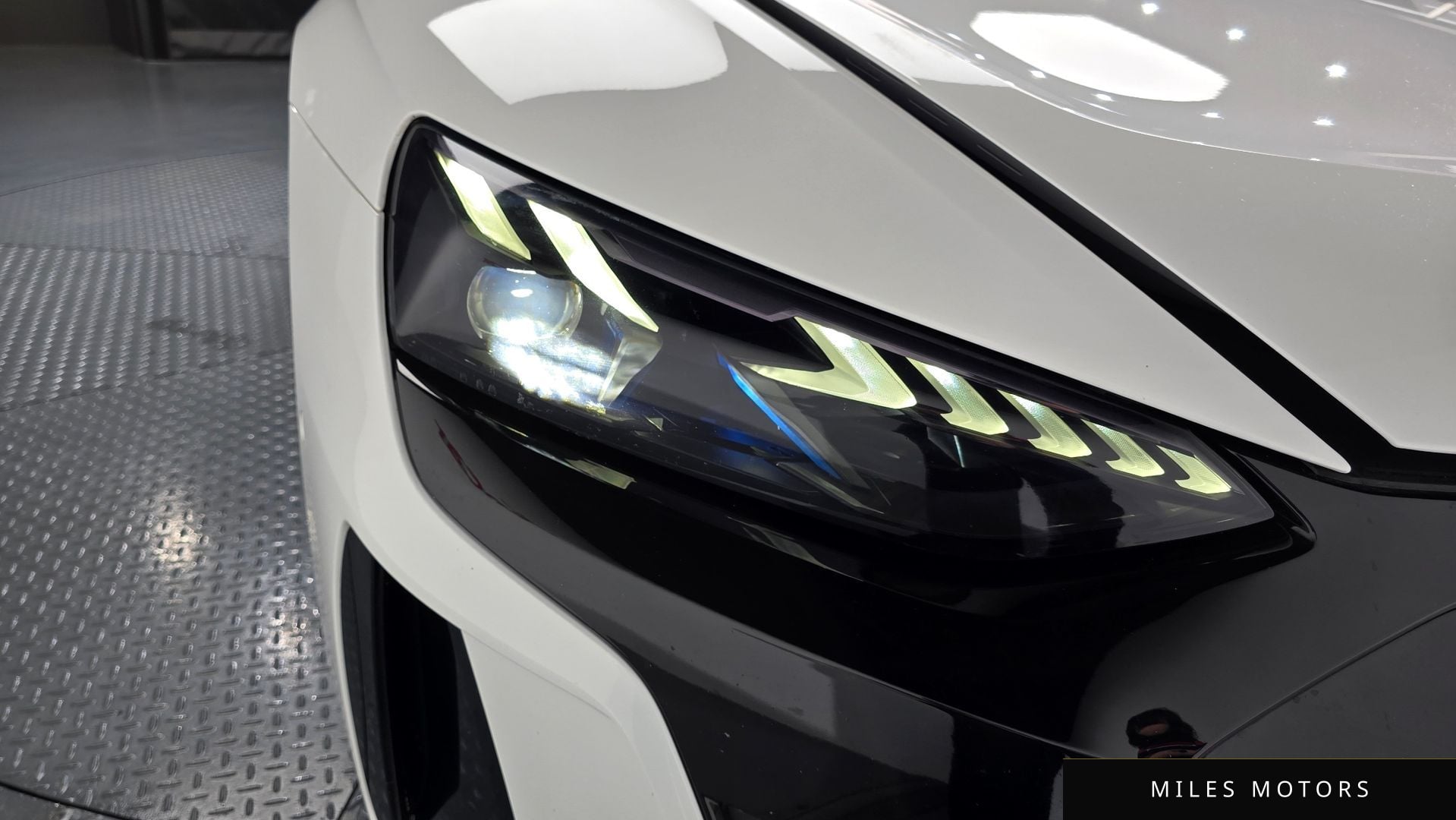 Audi e-tron GT 2022 — миниатюра 8