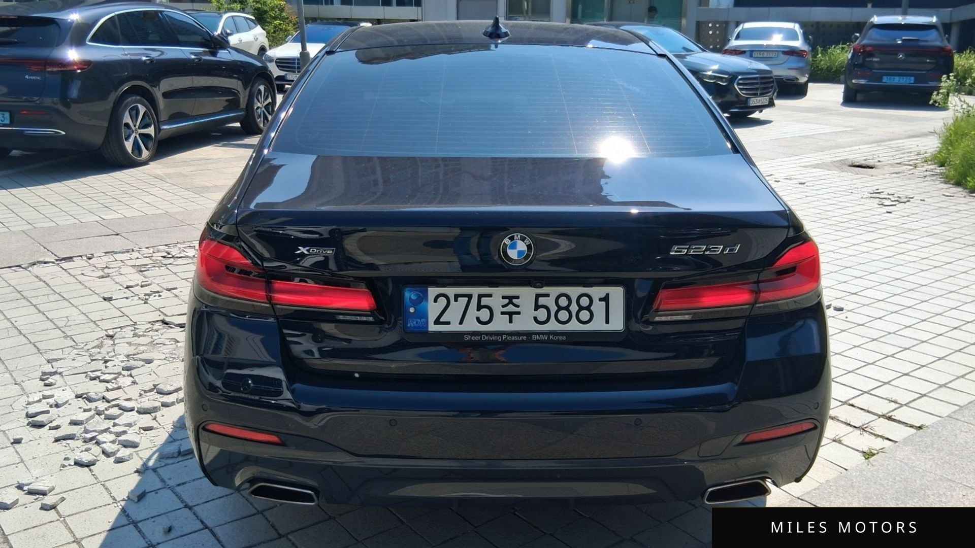 BMW 5 Series (G30) 2021 — миниатюра 2