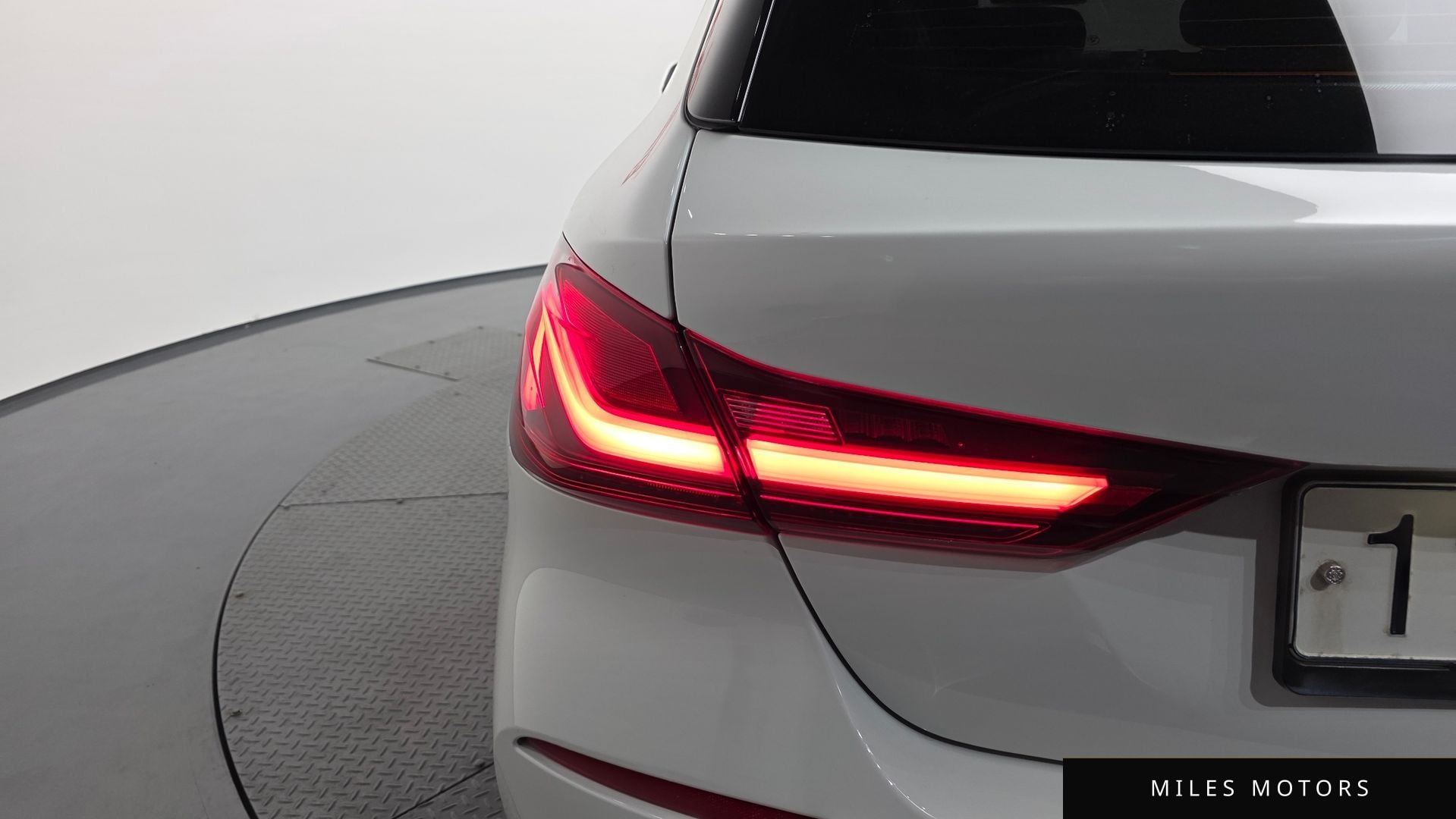 BMW 1 Series (F40) 2020 — миниатюра 9