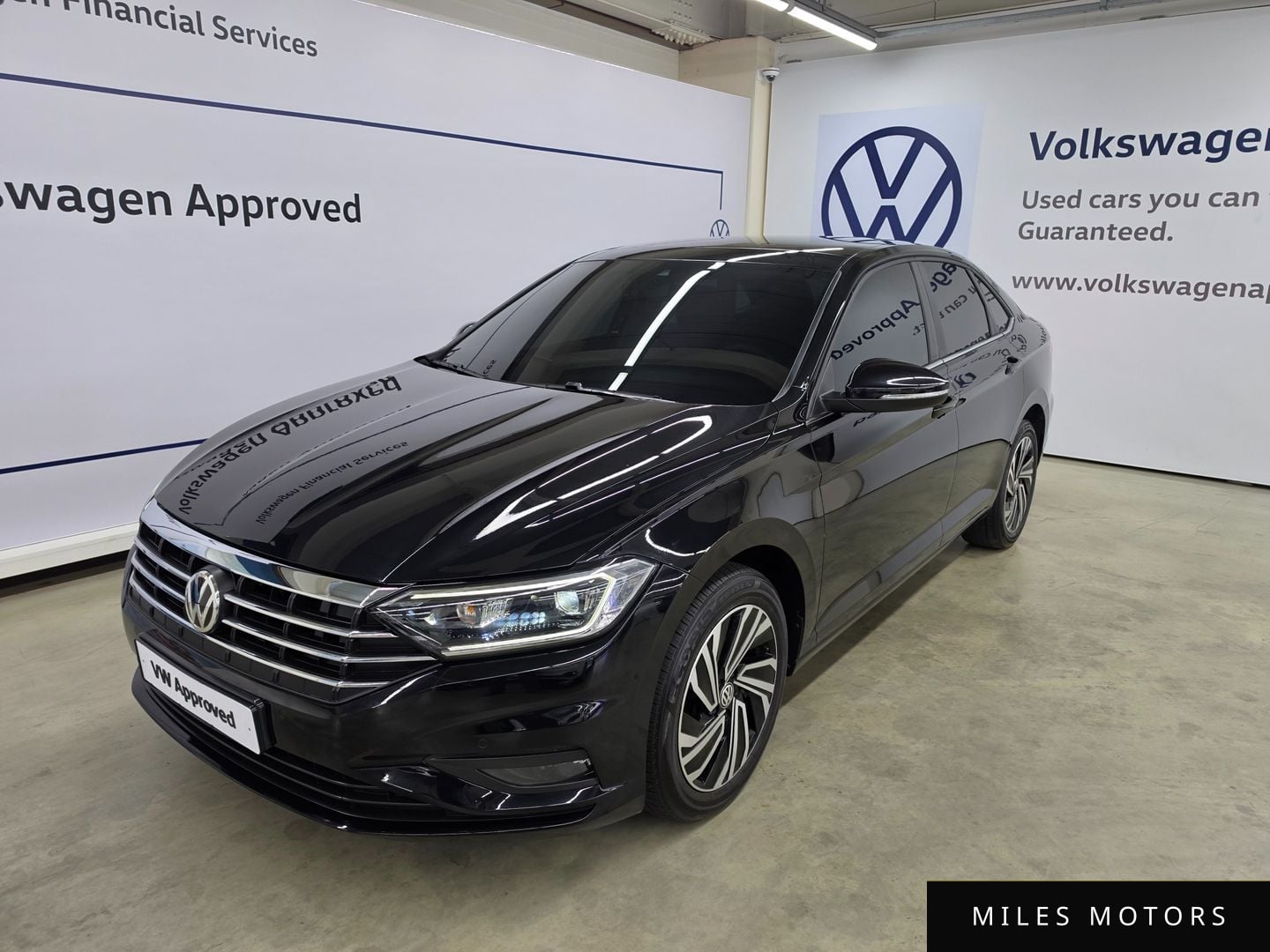 Volkswagen Jetta 2021 — фото 1 из 12