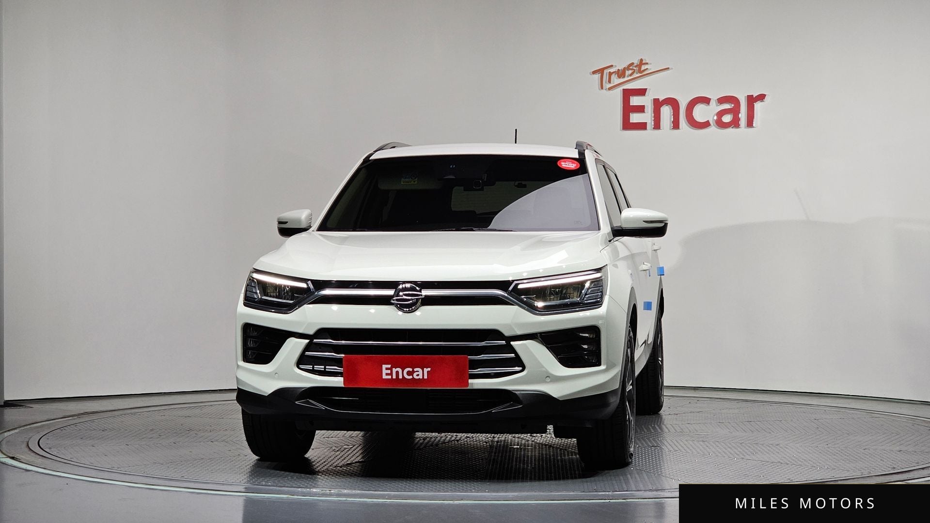 KG Mobility Beautiful Korando 2022 — миниатюра 3
