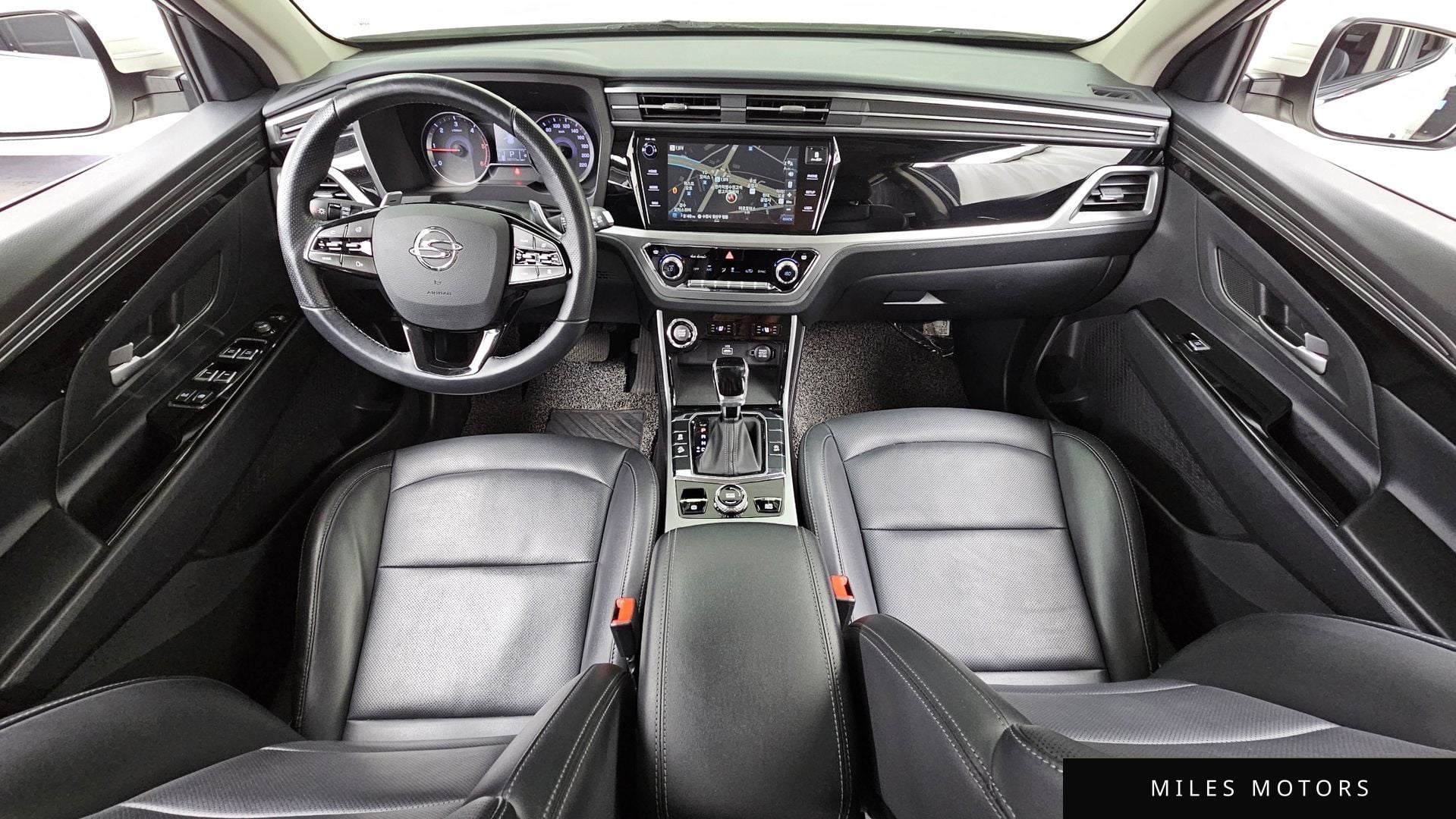 KG Mobility Beautiful Korando 2022 — миниатюра 7