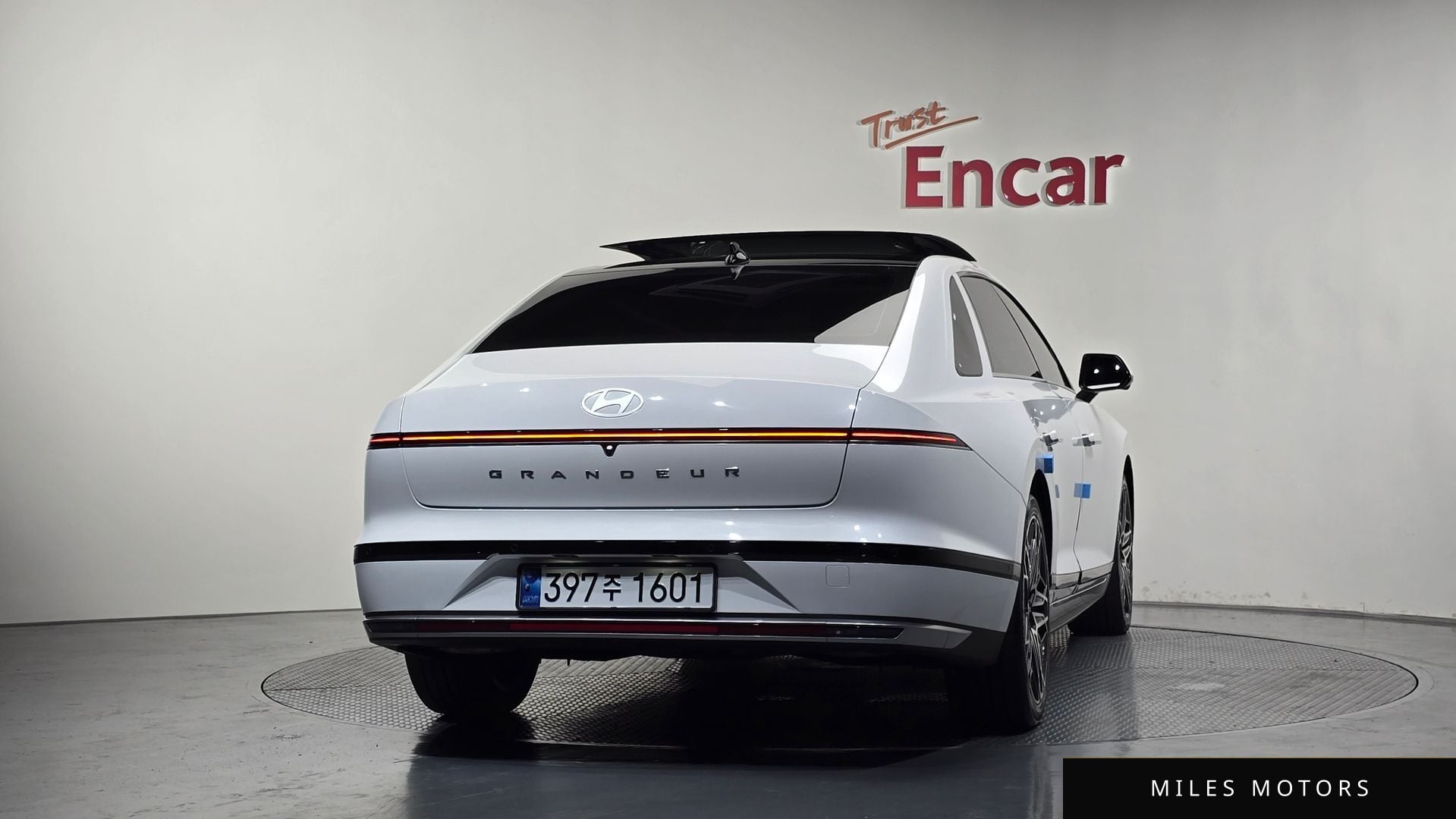 Hyundai Grandeur 2023 — миниатюра 4