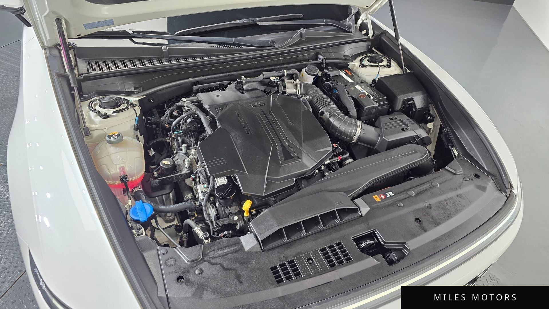 Hyundai Grandeur 2023 — миниатюра 6