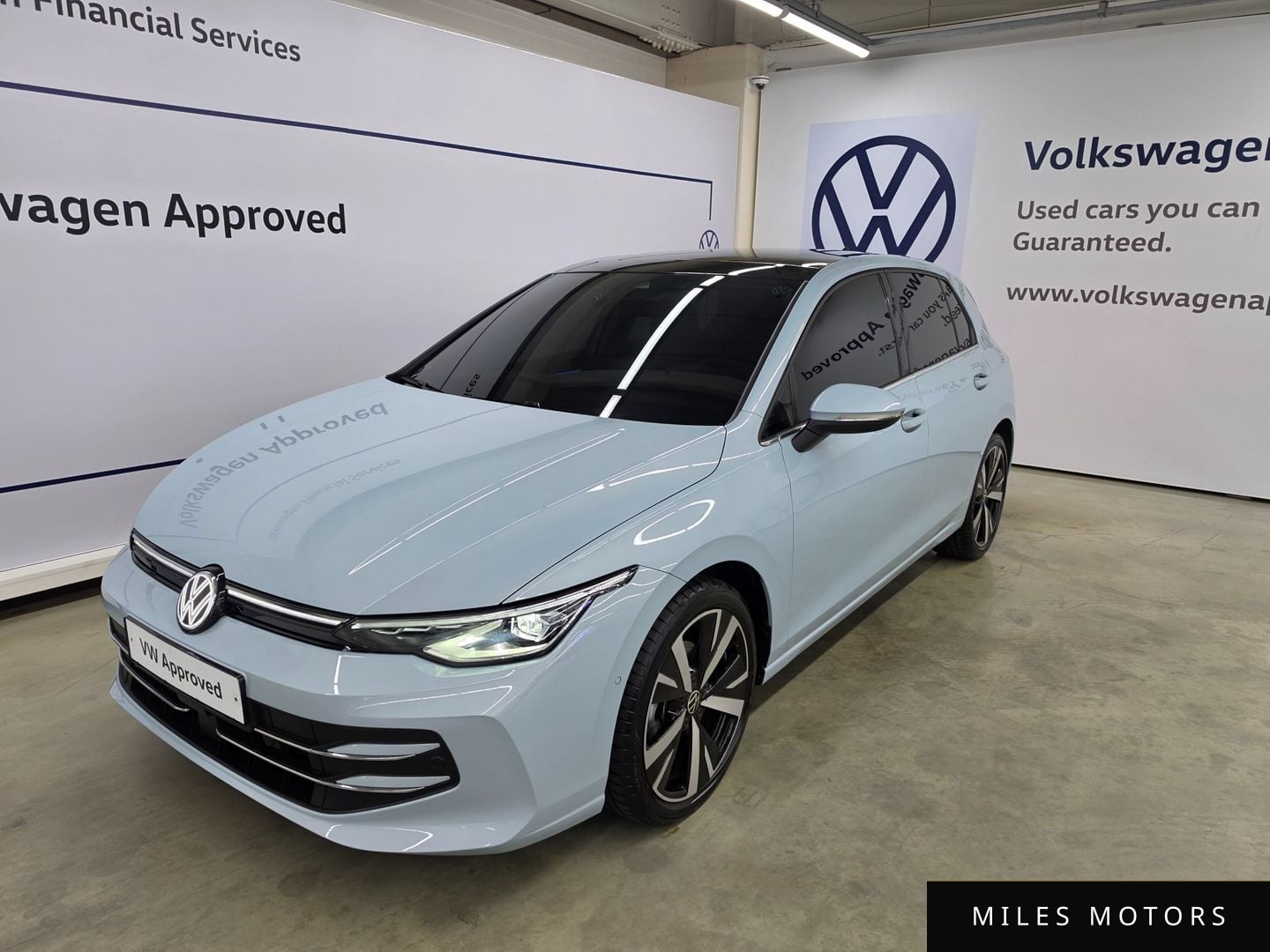 Volkswagen Golf 2025 — фото 1 из 12