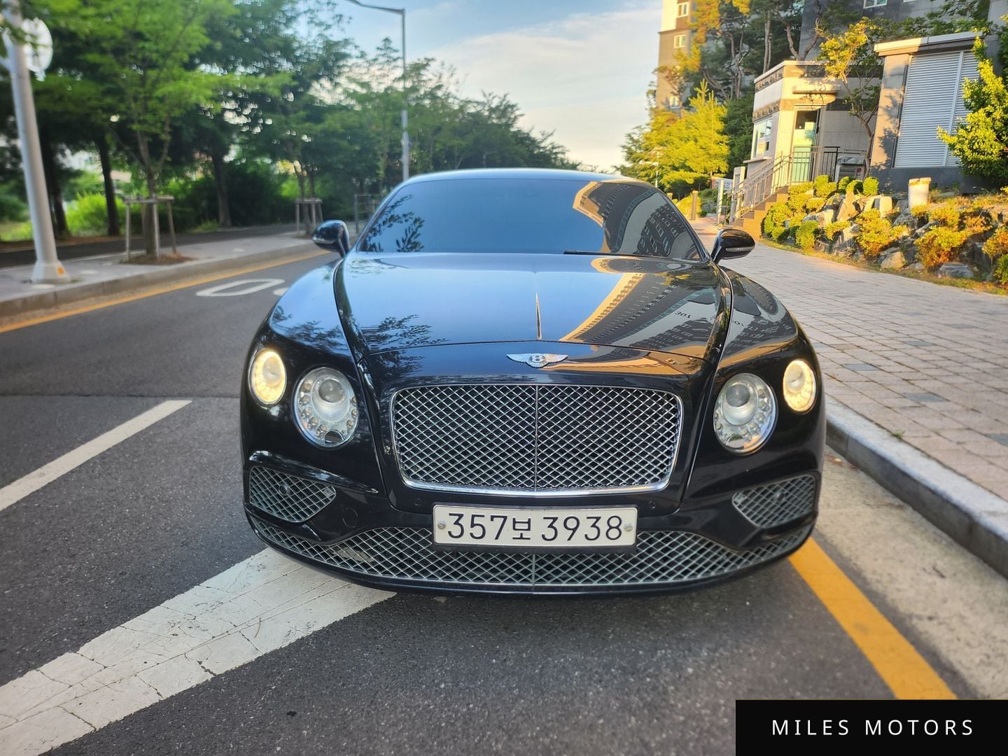 Bentley Continental GT 2015 — миниатюра 3
