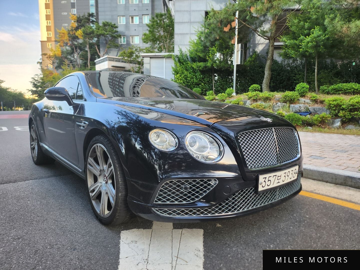 Bentley Continental GT 2015 — миниатюра 6
