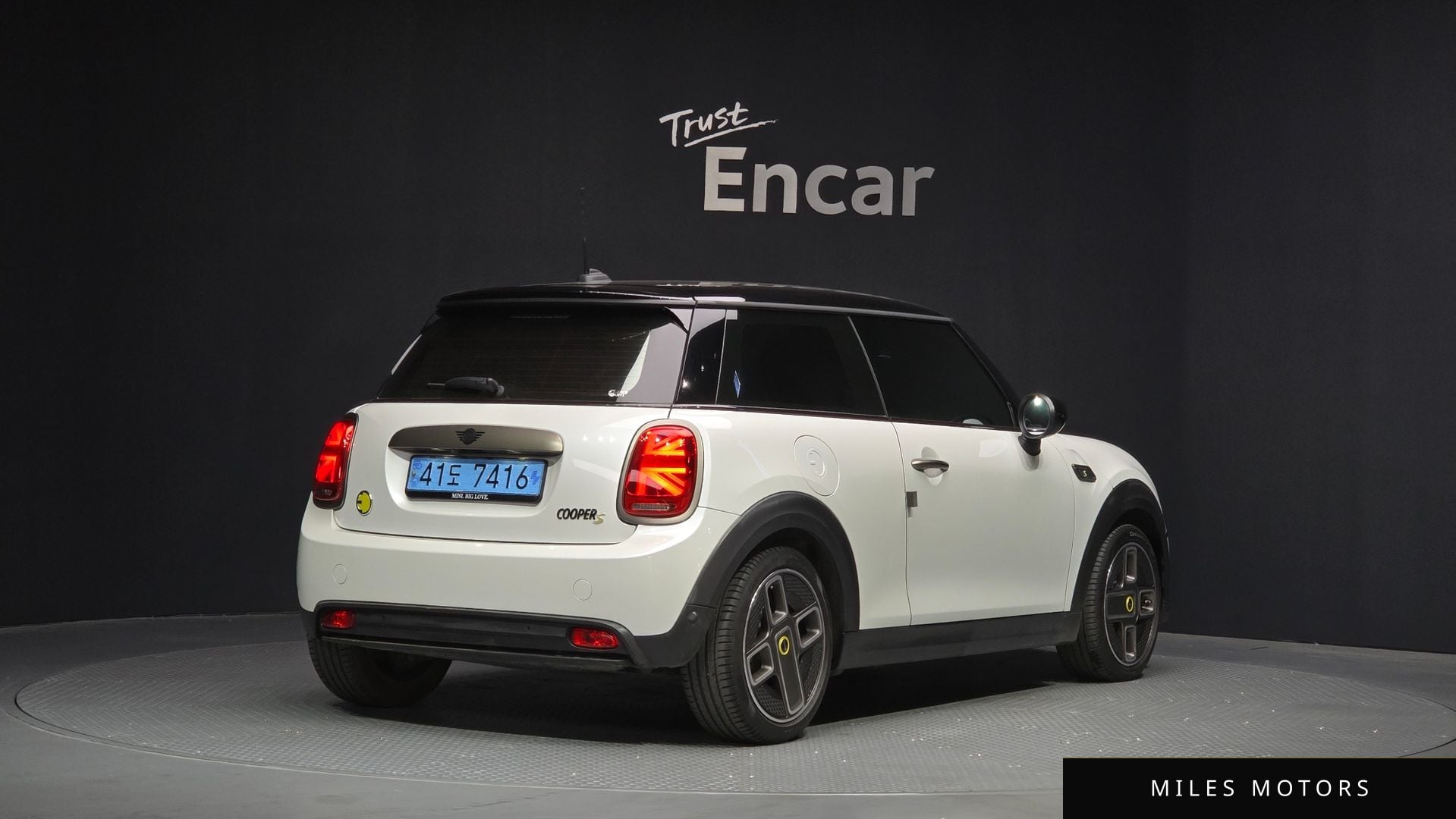 MINI Cooper 2024 — миниатюра 2