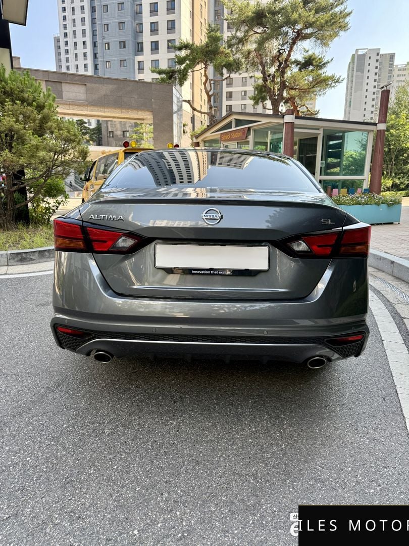 Nissan Altima 2019 — миниатюра 4