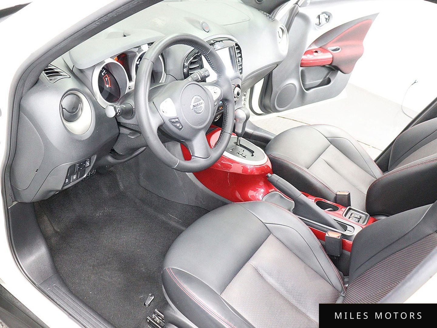 Nissan Juke 2017 — миниатюра 10