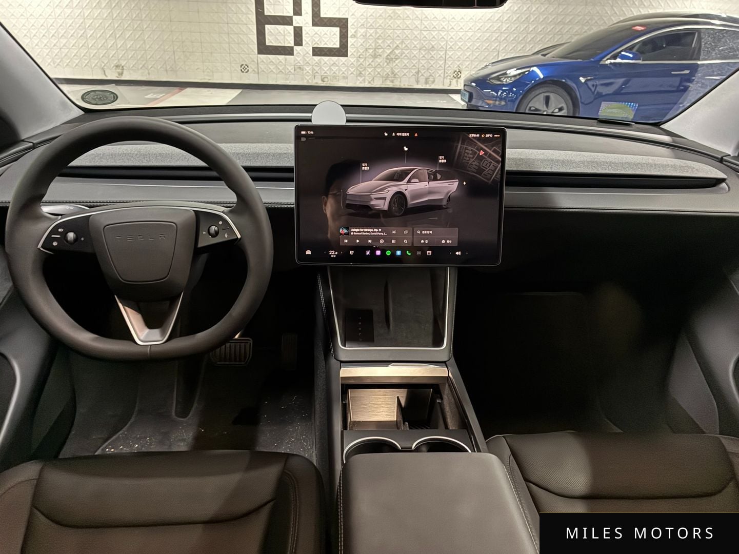 Tesla Model Y 2025 — миниатюра 7