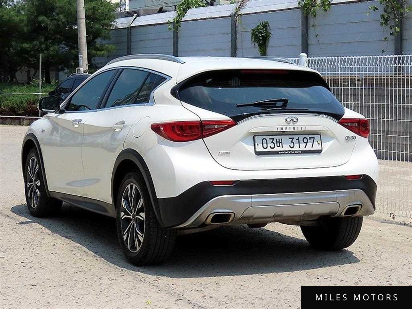 Infiniti QX30 2019 — миниатюра 3