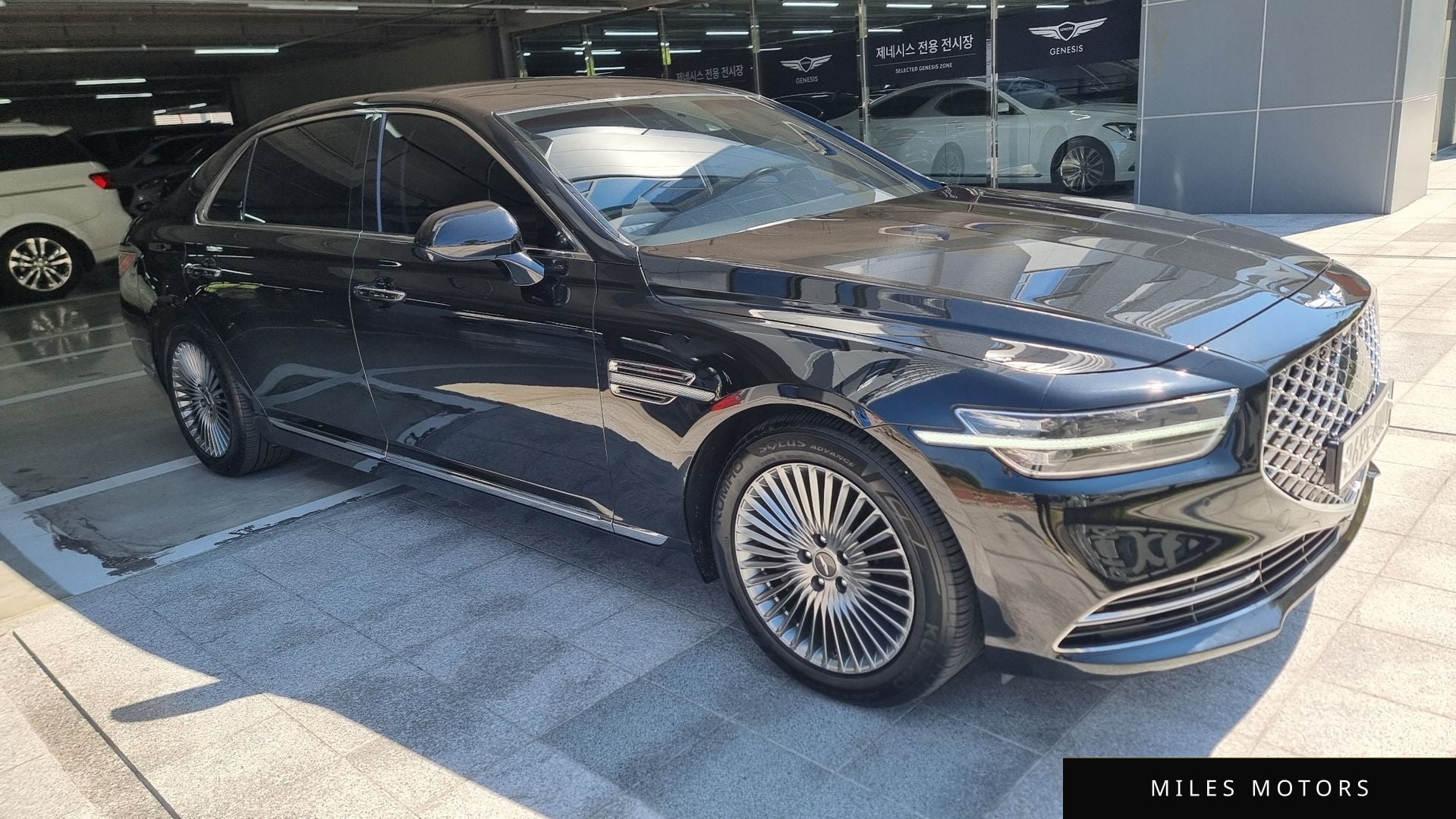 Genesis G90 2019 — миниатюра 3