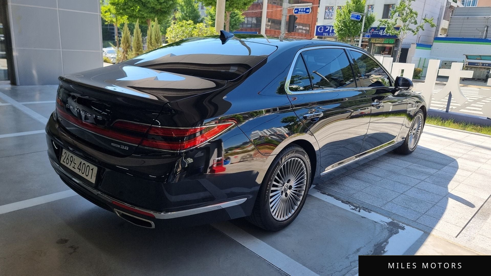 Genesis G90 2019 — миниатюра 5