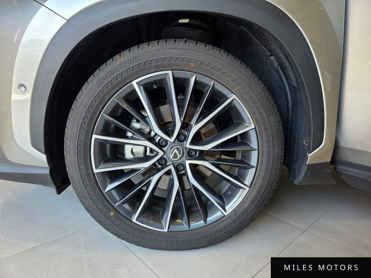 Лексус NX350h 2025 — миниатюра 5