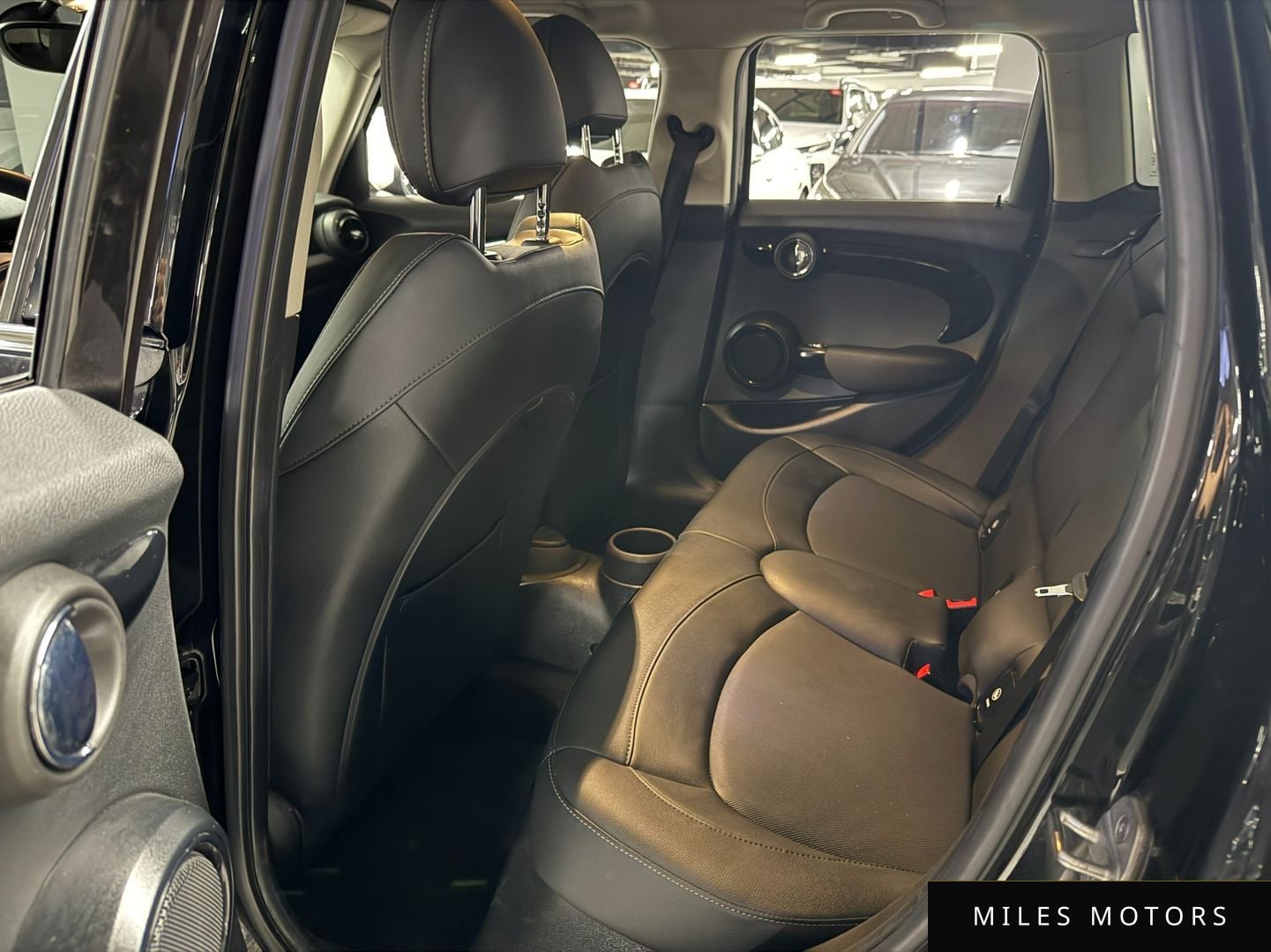 MINI Cooper 2022 — миниатюра 10