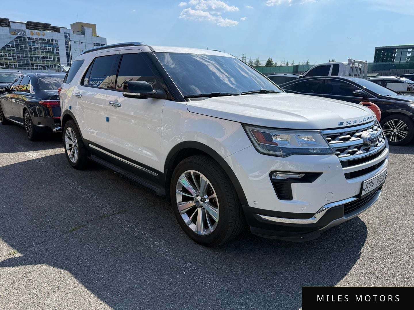 Ford Explorer 2018 — миниатюра 2
