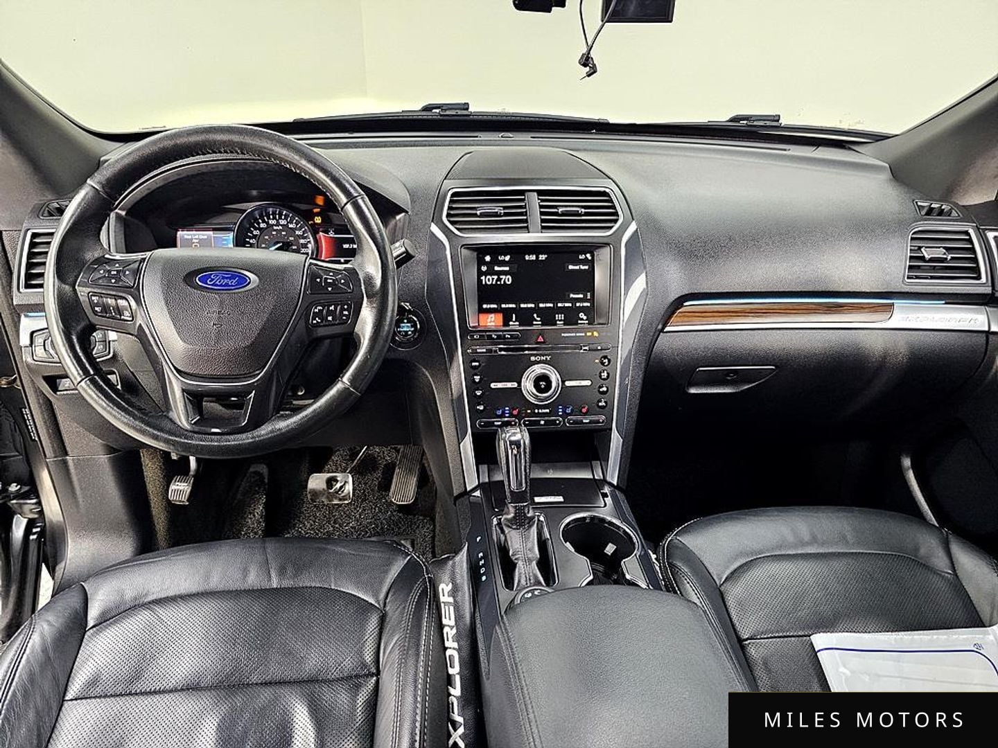 Ford Explorer 2017 — миниатюра 7