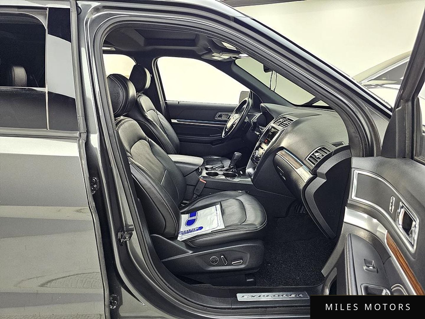 Ford Explorer 2017 — миниатюра 11