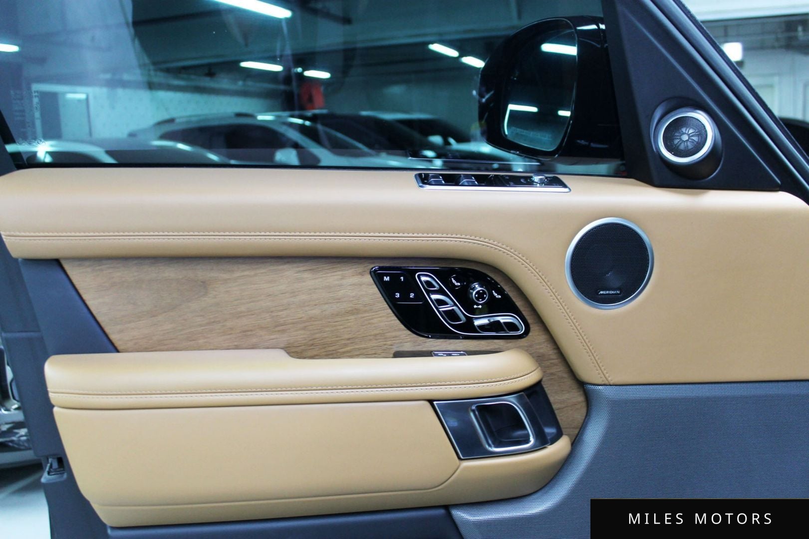 Land Rover Range Rover 2020 — миниатюра 7