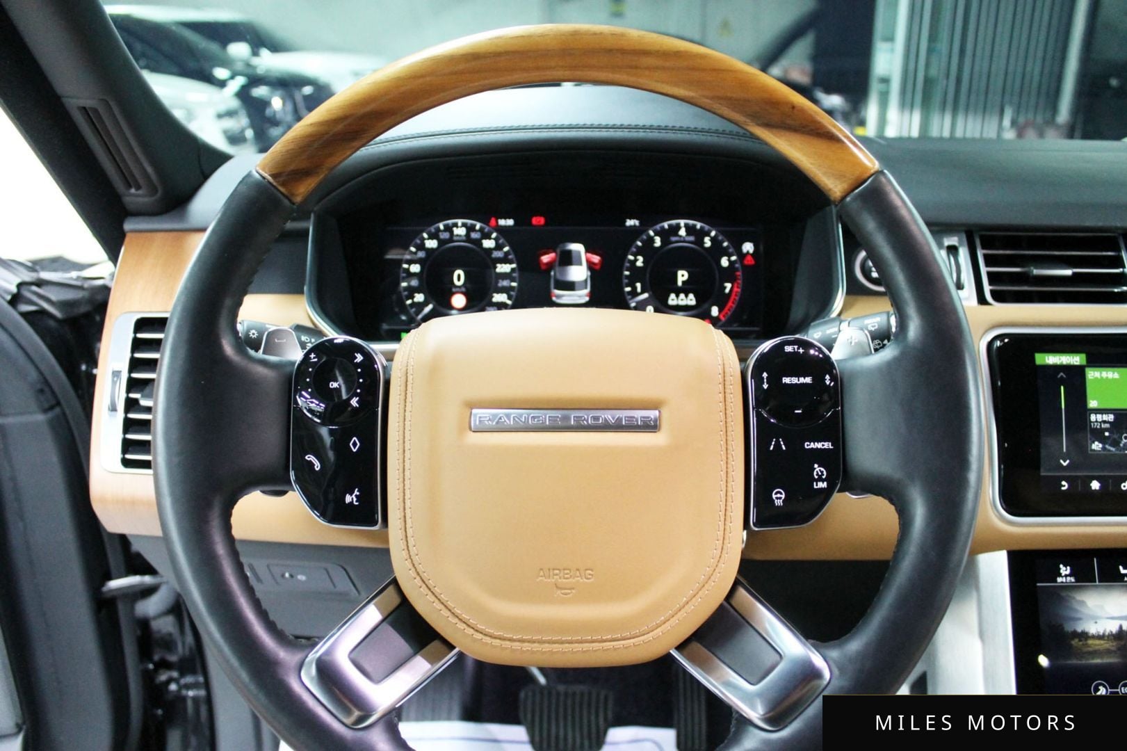 Land Rover Range Rover 2020 — миниатюра 12