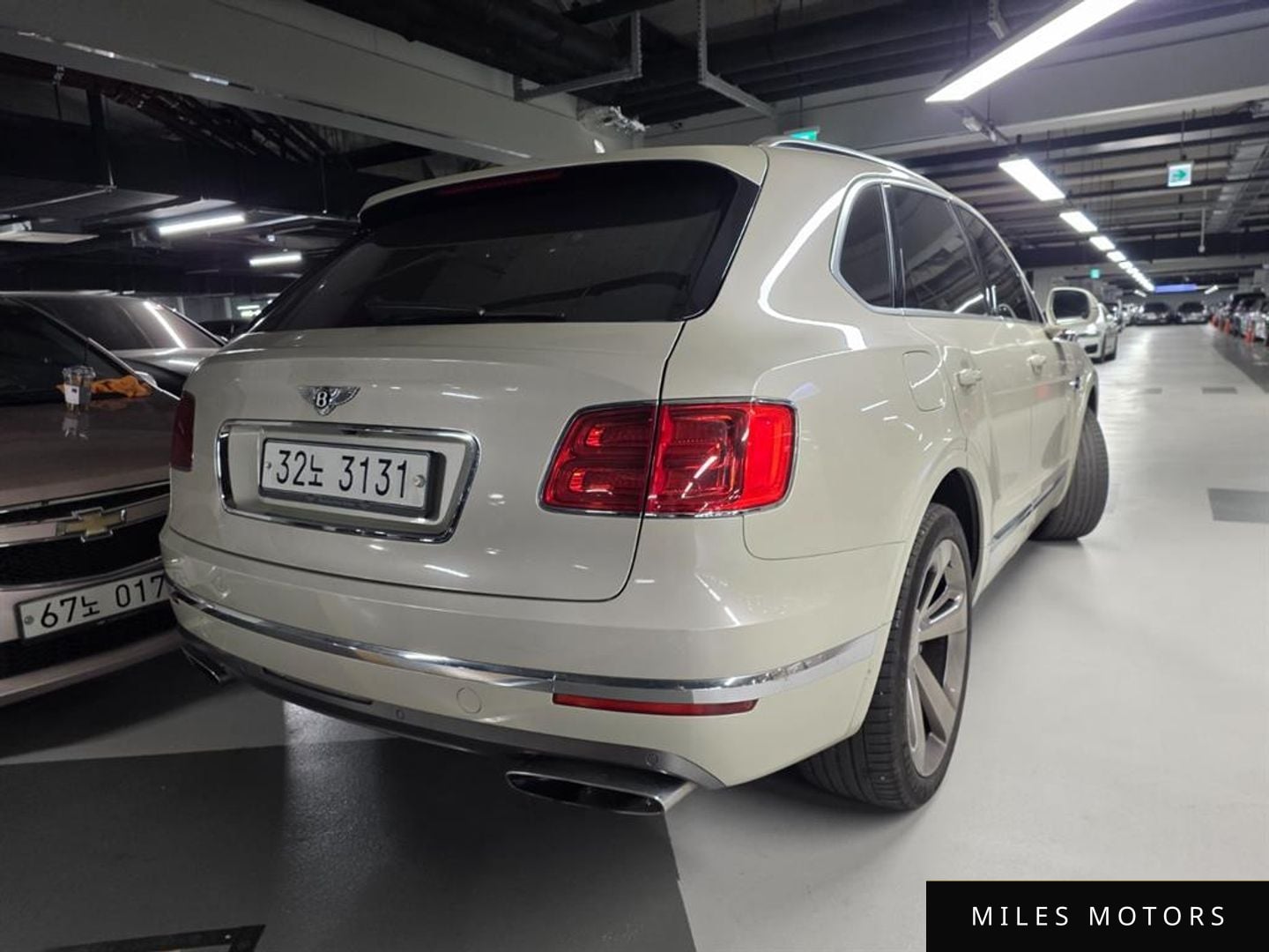 Bentley Bentayga 2018 — миниатюра 4