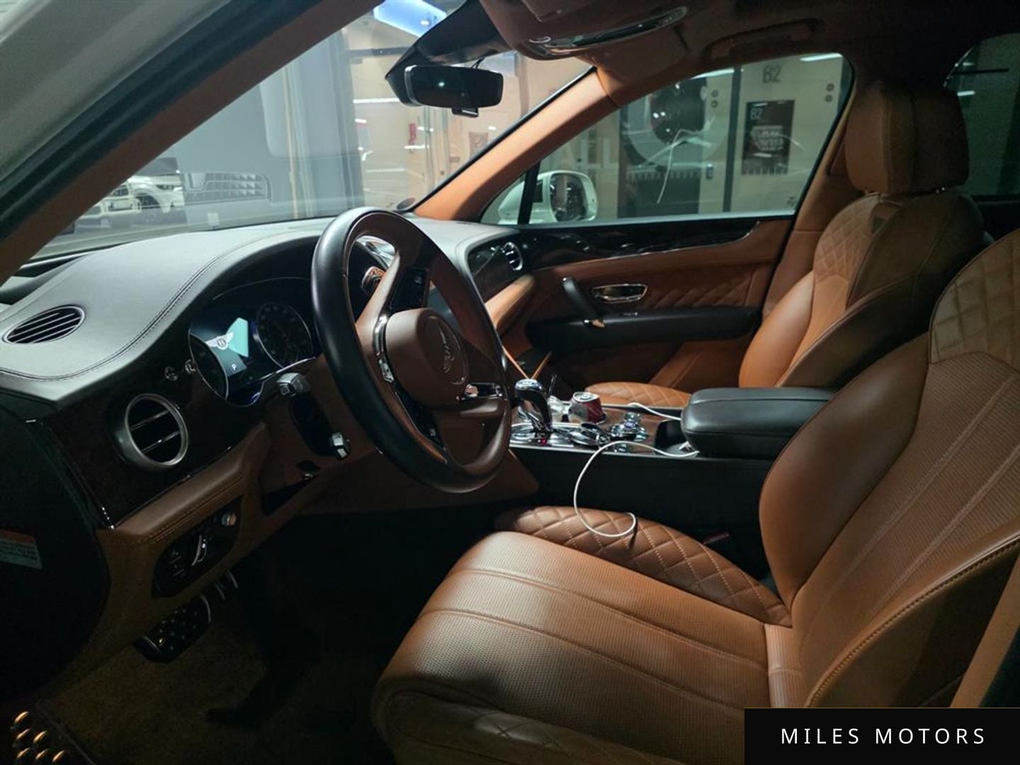 Bentley Bentayga 2018 — миниатюра 5