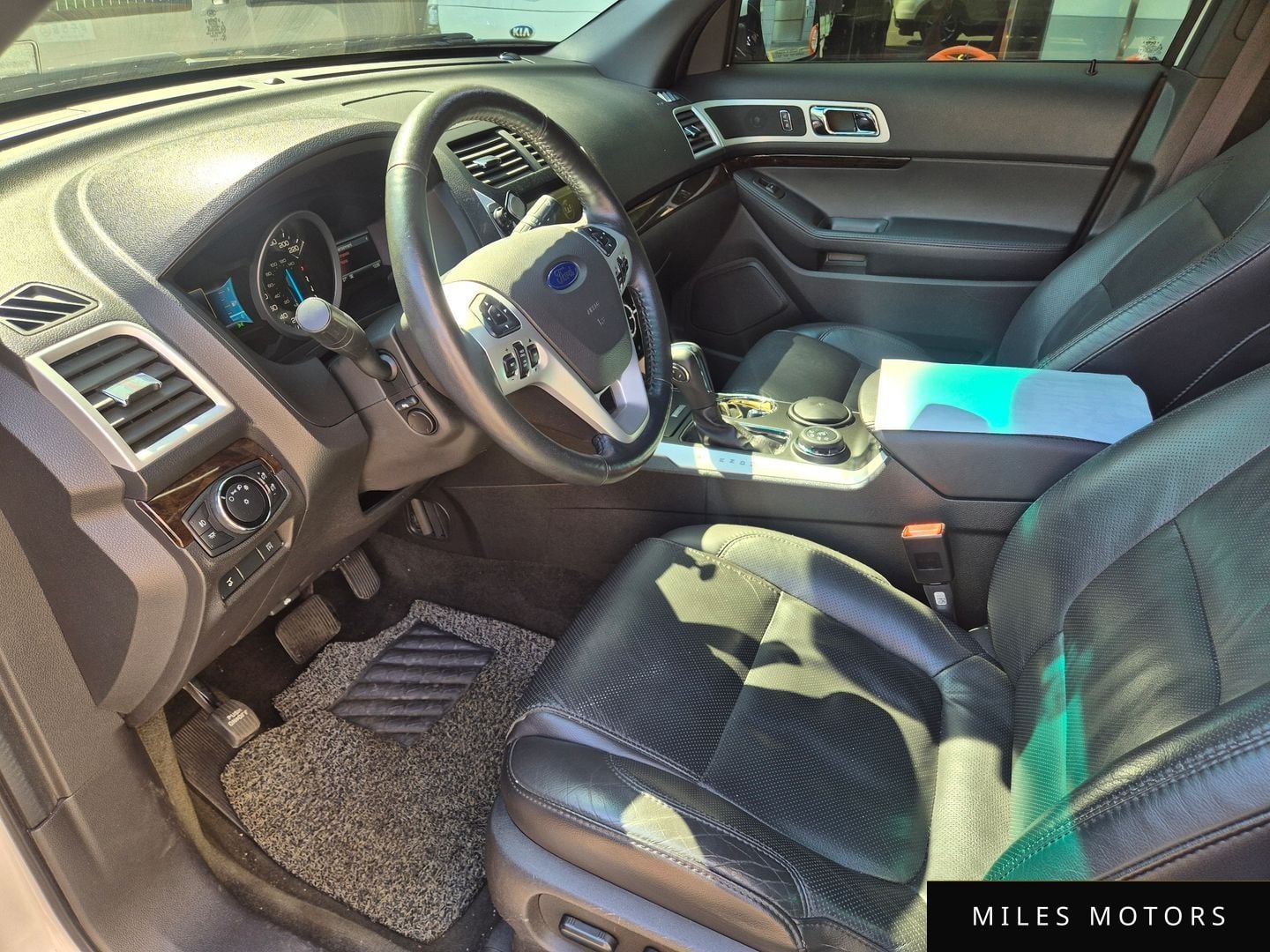 Ford Explorer 2014 — миниатюра 11